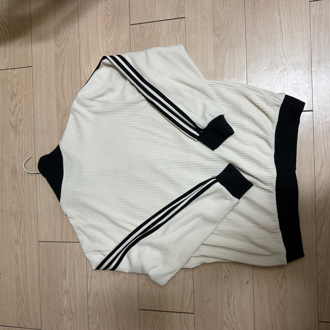 아디다스 자켓류 팝니다 ! 총 4 종류 상품이미지8