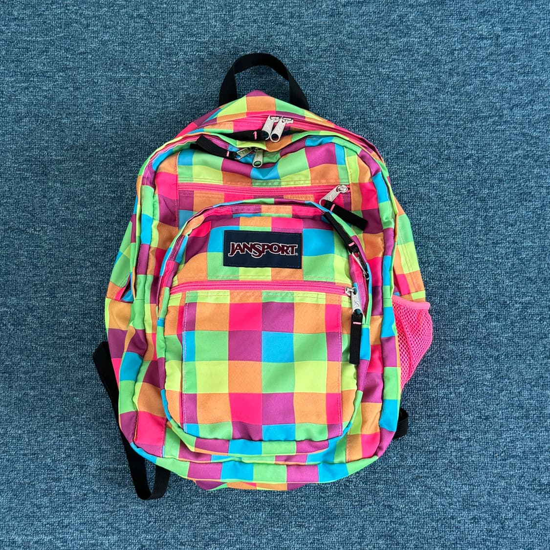 잔스포츠 체커보드 백팩 상품이미지1
