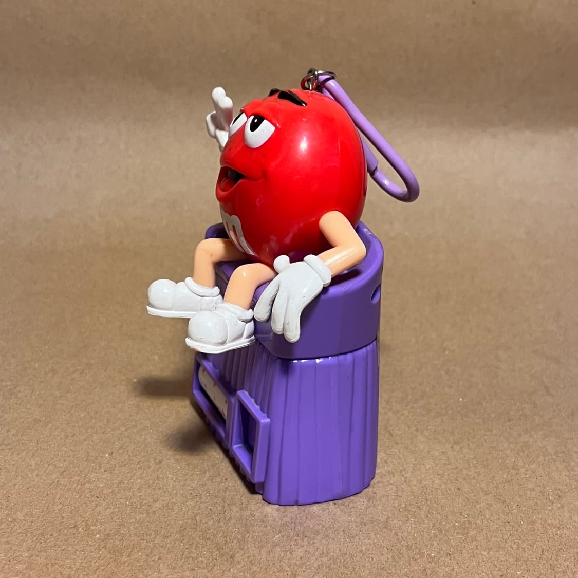  M&M’s 레드 캐릭터 캔디 디스펜서 키링 상품이미지4