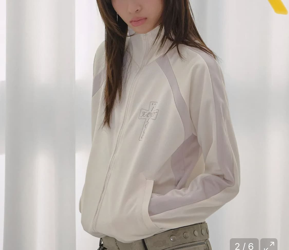 팬시클럽 프로시 글로시 트랙탑 상품이미지2