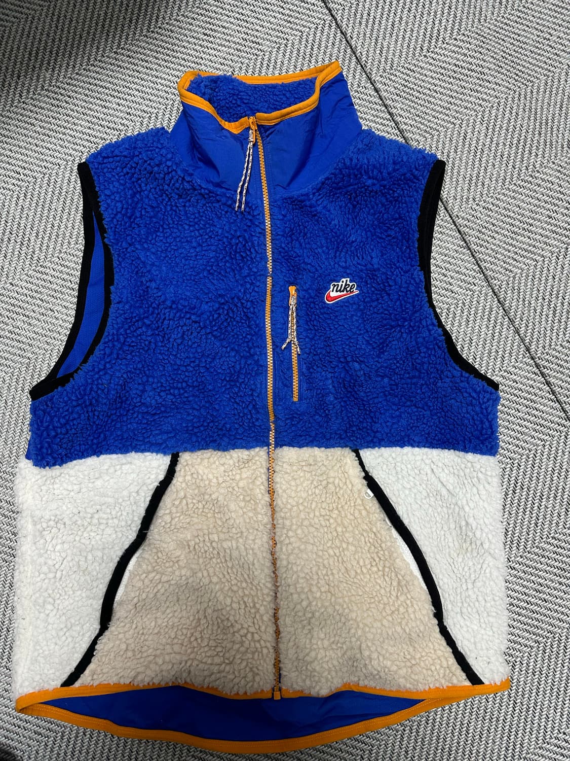 나이키 뽀글이 조끼 집업 105 상품이미지1