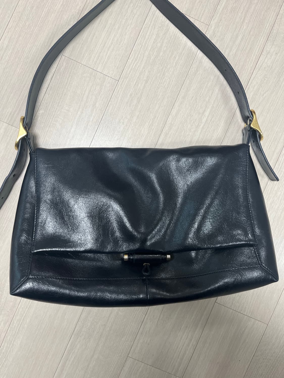 루에브르 삭드자뎅 숄더백 라지 상품이미지2