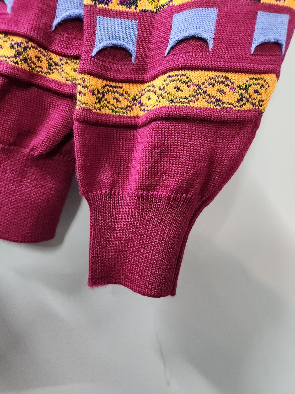 란셀 LANCEL 자수 디테일 울 니트 상품이미지5