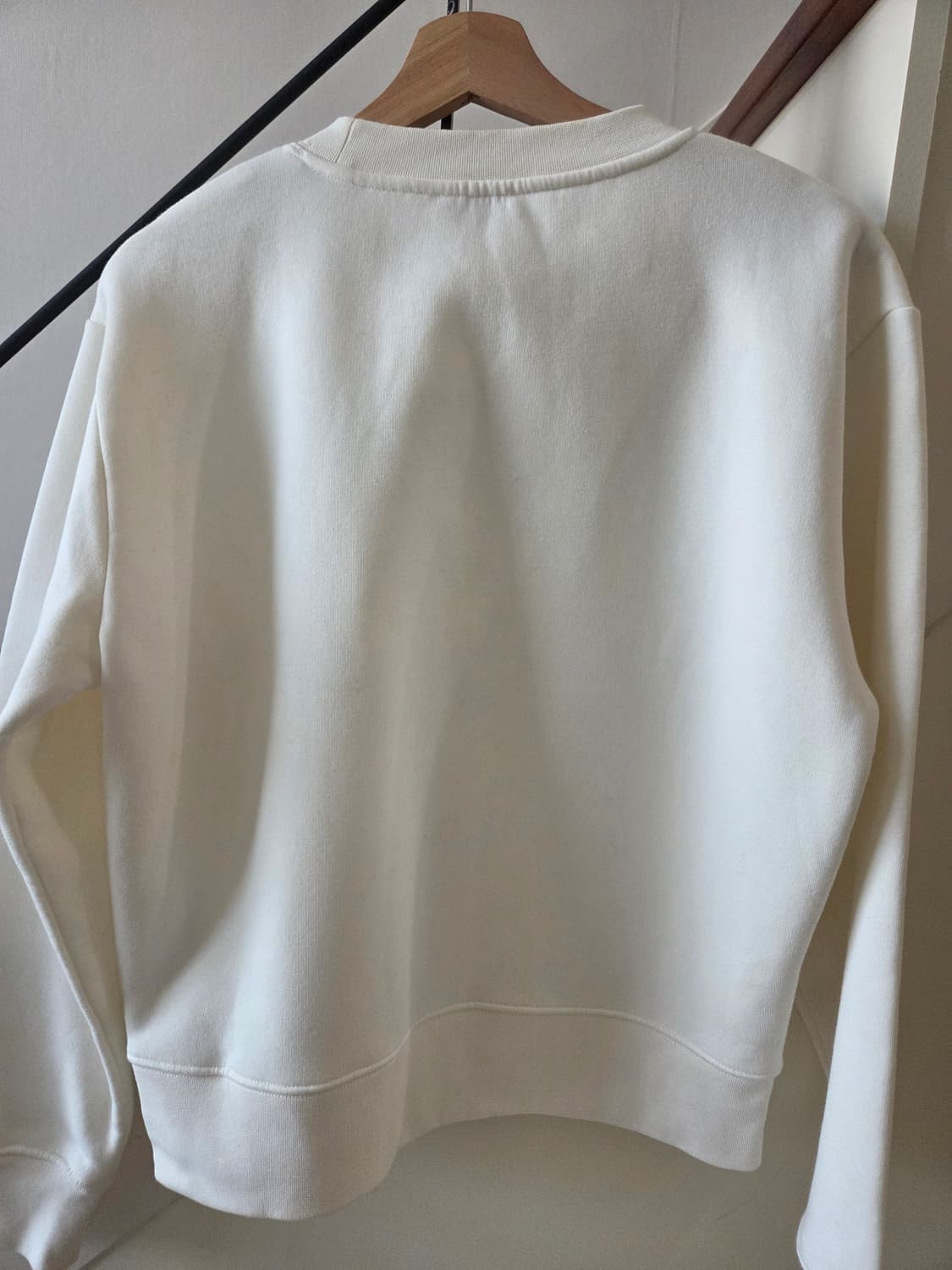 산드로  맨투맨 상품이미지2