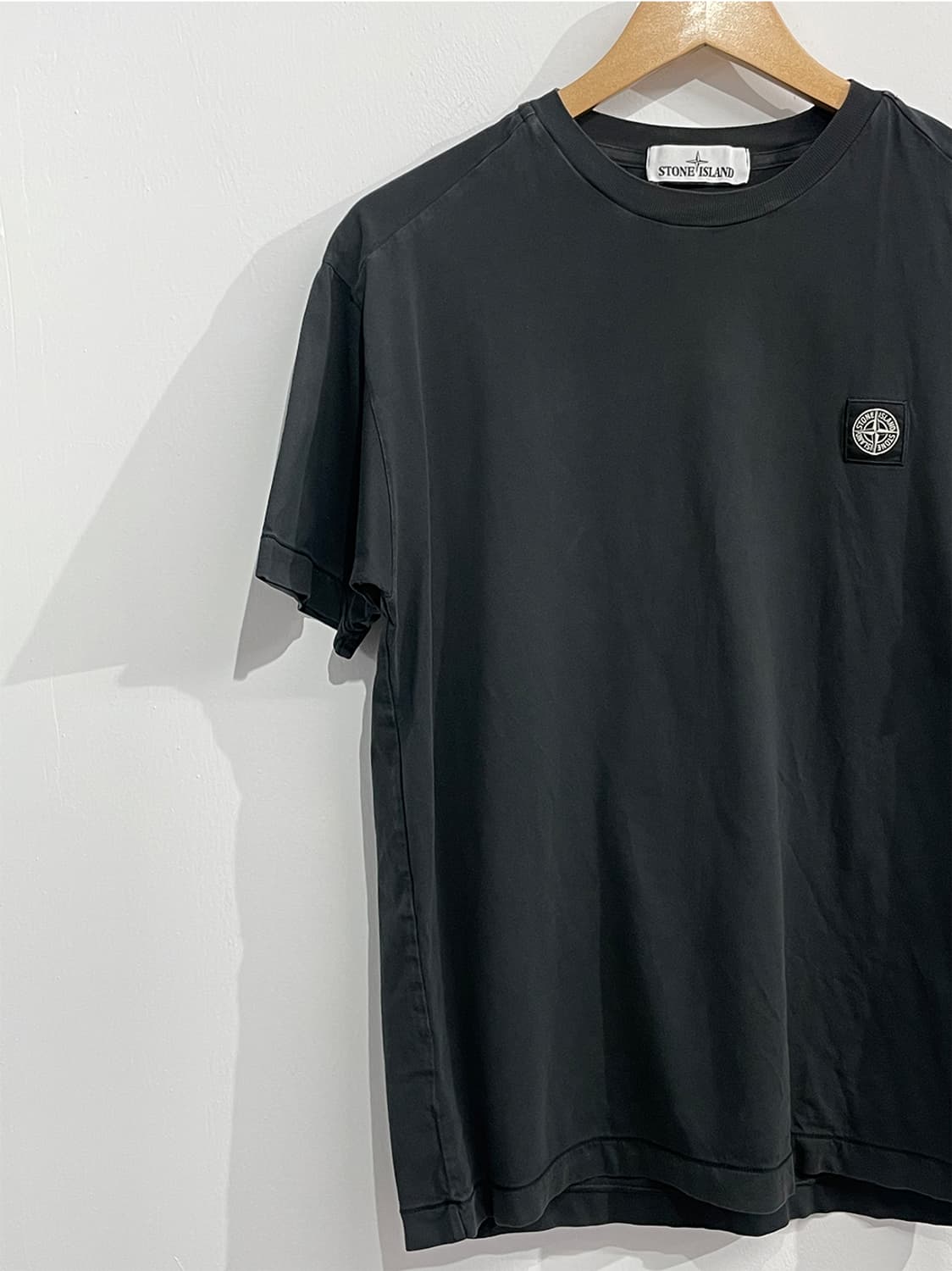 스톤아일랜드 반팔티셔츠 상품이미지7
