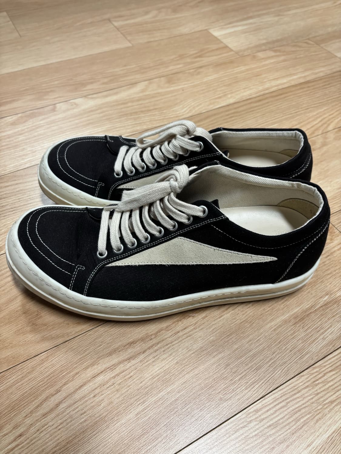 [265] 릭오웬스 다크쉐도우 빈티지 스니커즈 블랙/밀크 상품이미지5