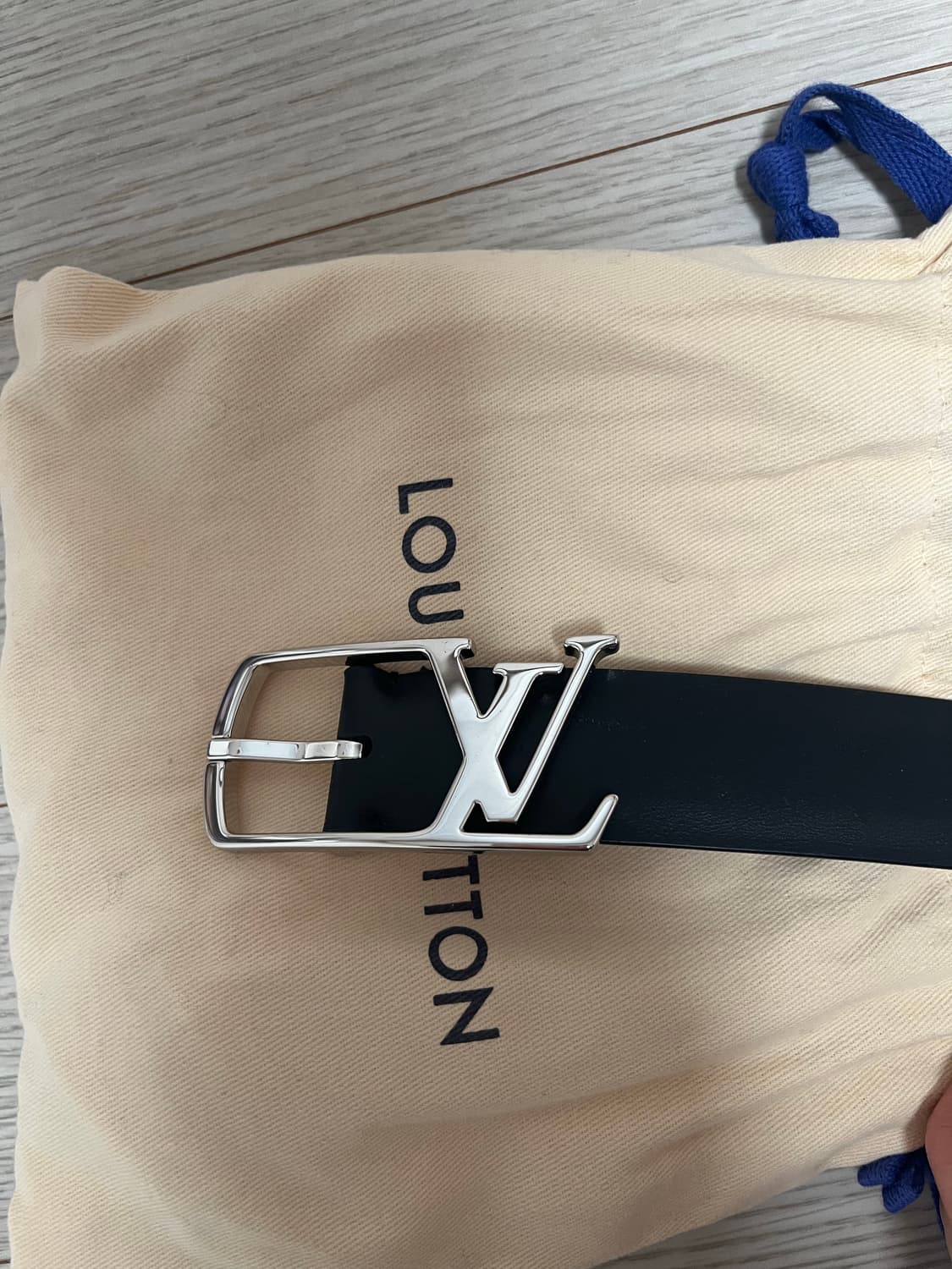 루이비통 블랙 레더 네오그램 30mm벨트 상품이미지2