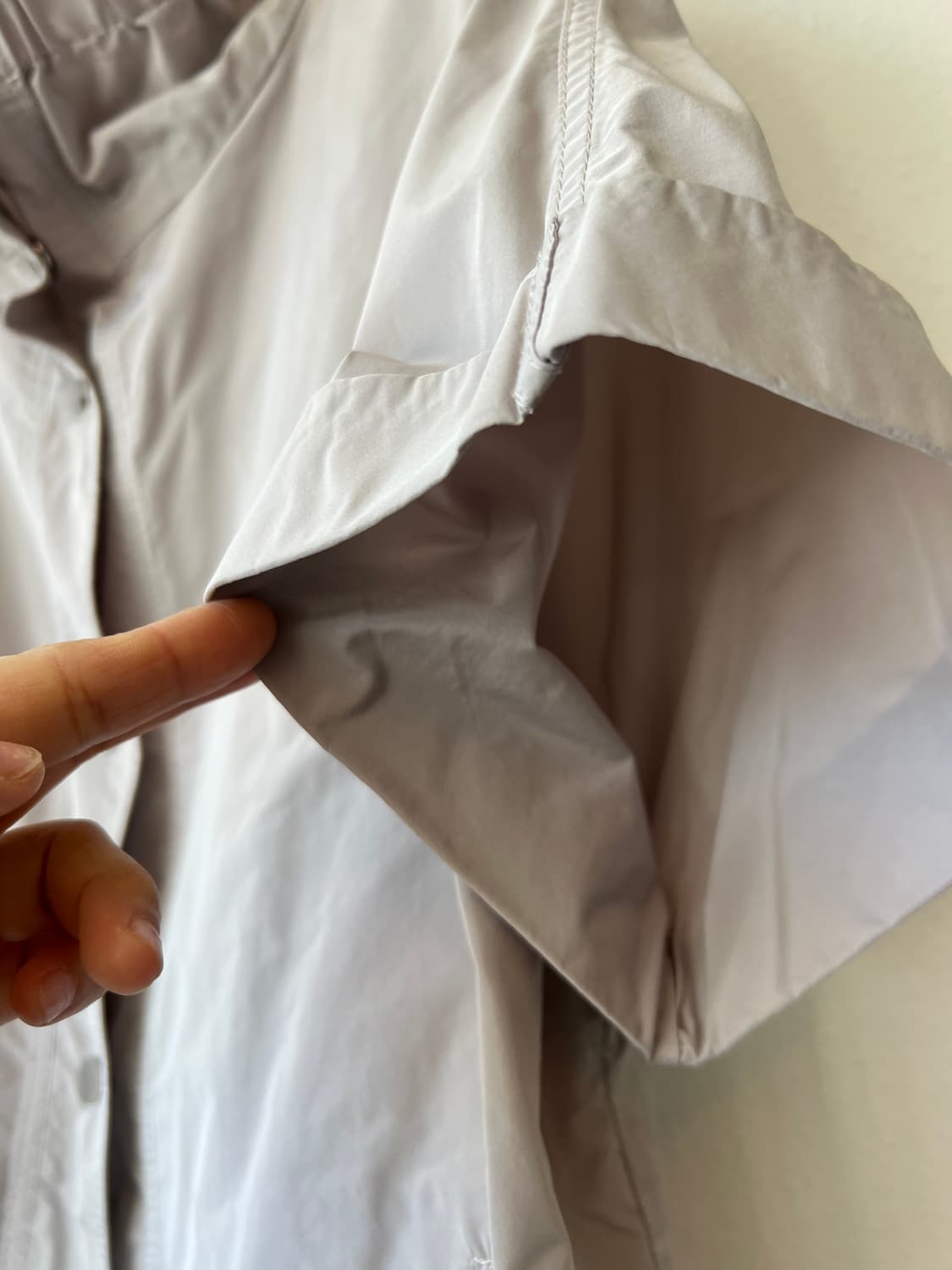 페세리코 여성 코코아베이지 바람막이자켓 반팔점퍼 상품이미지4