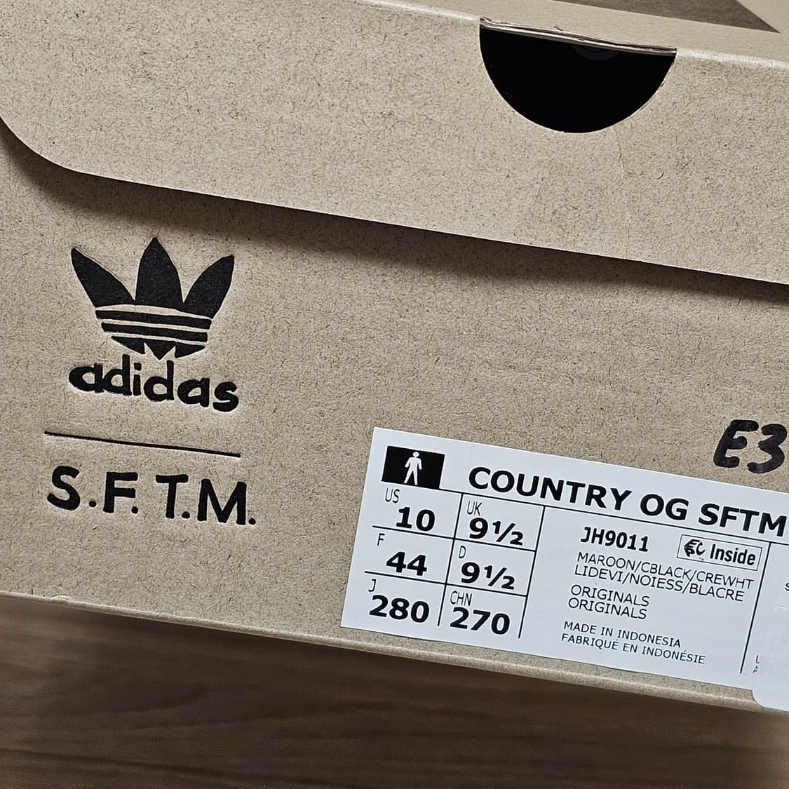 280 새제품) 아디다스 x 송 포 더 뮤트 컨트리 OG 마룬 코어 블랙 상품이미지6