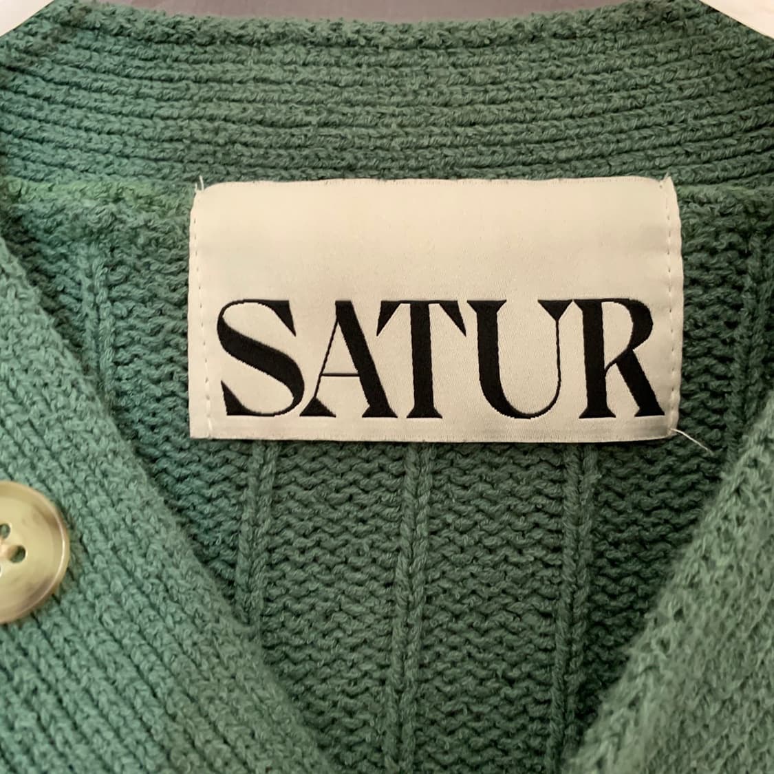 S SATUR 세터 여성 파로 오버 사이즈 부클 니트 가디건 상품이미지5