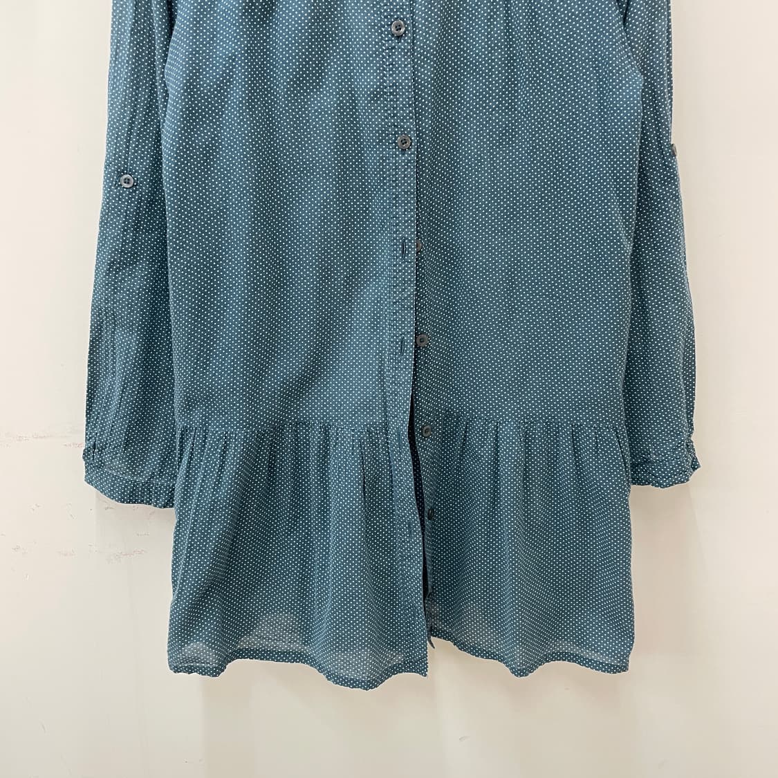 도트 패턴 포켓 롱 셔츠 상품이미지4