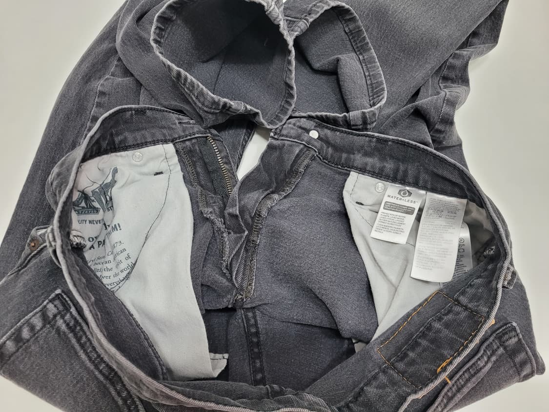 LEVI'S 리바이스 541 데님 블랙진/ 남 32 스판
 상품이미지8