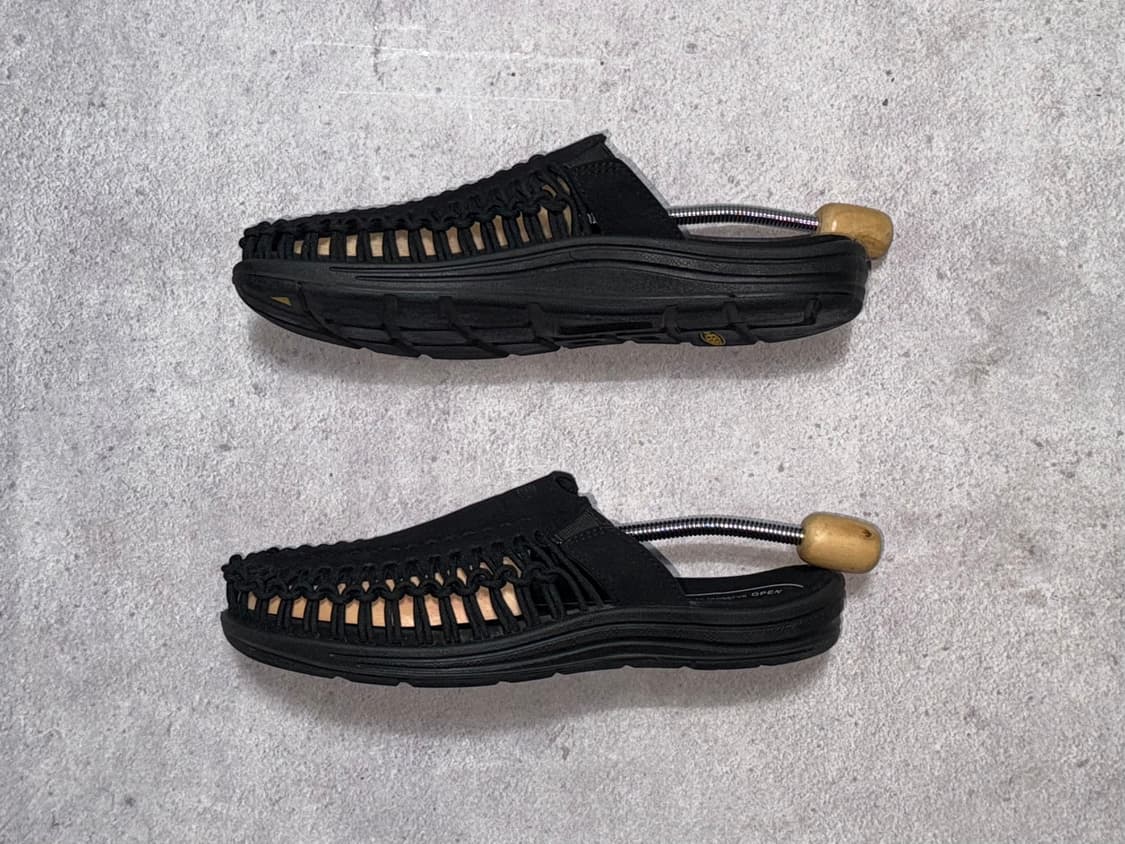 킨 UNEEK 유니크 슬라이드 블랙 상품이미지1