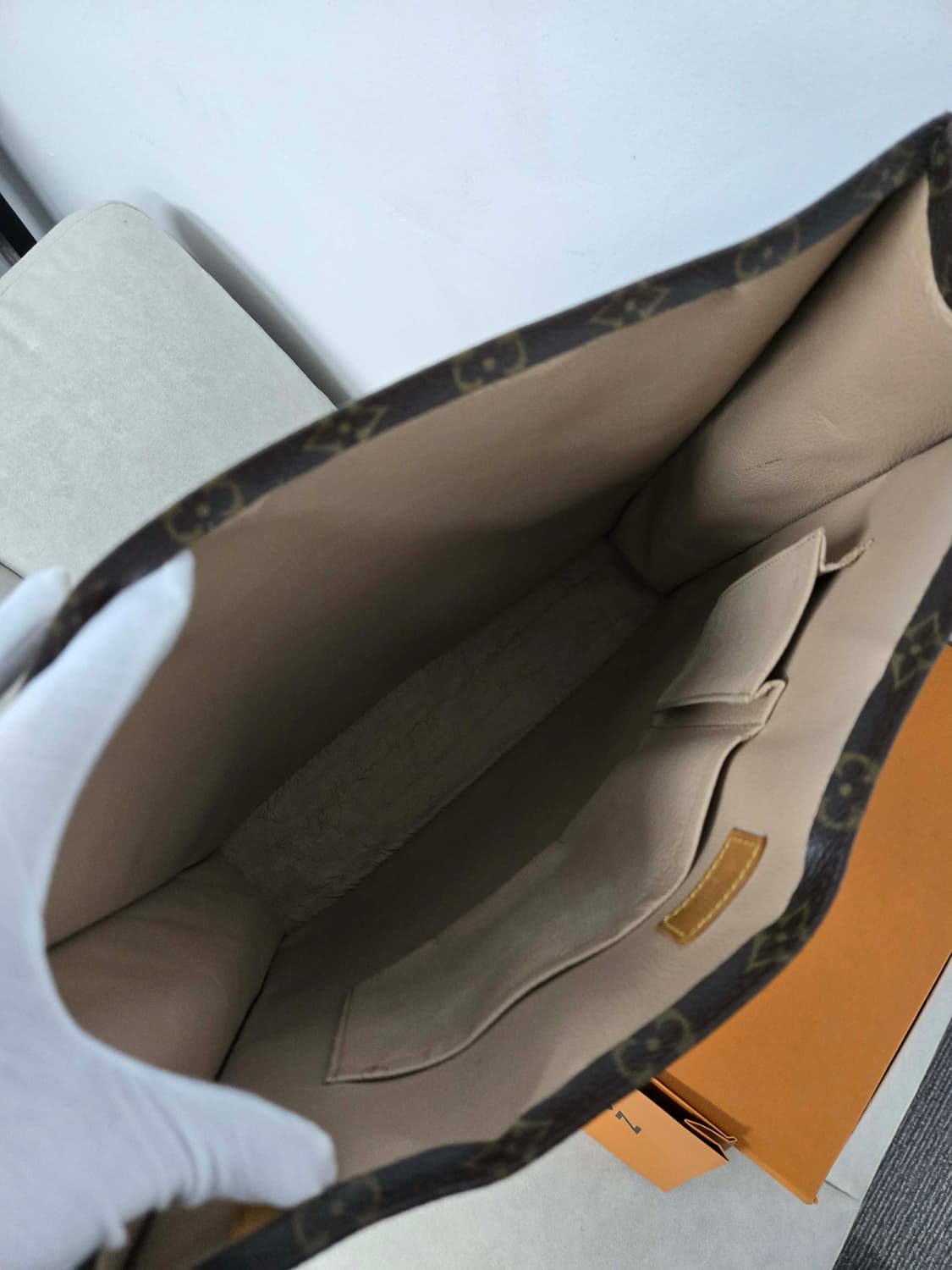 [보증서 정품] 루이비통 삭플라 gm 토트백 상품이미지2