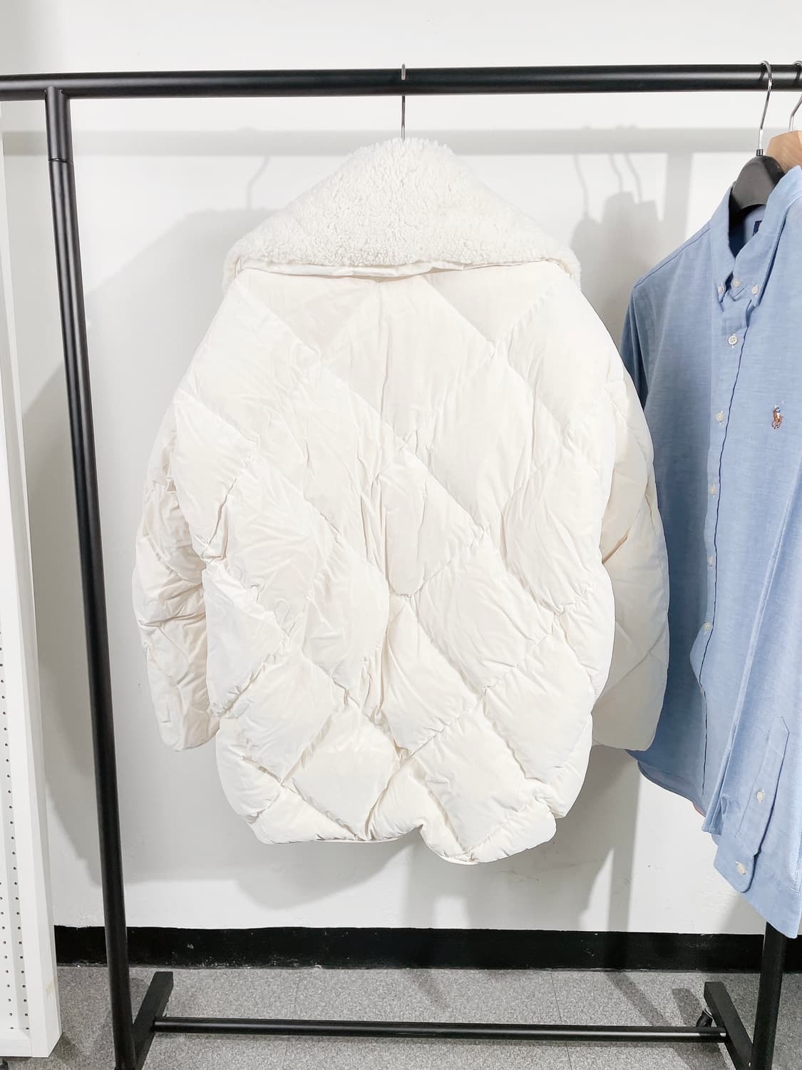 (정품/새상품) 옌키옌키 여성 화이트 퀼팅 구스다운 퀸 패딩 점퍼 상품이미지5