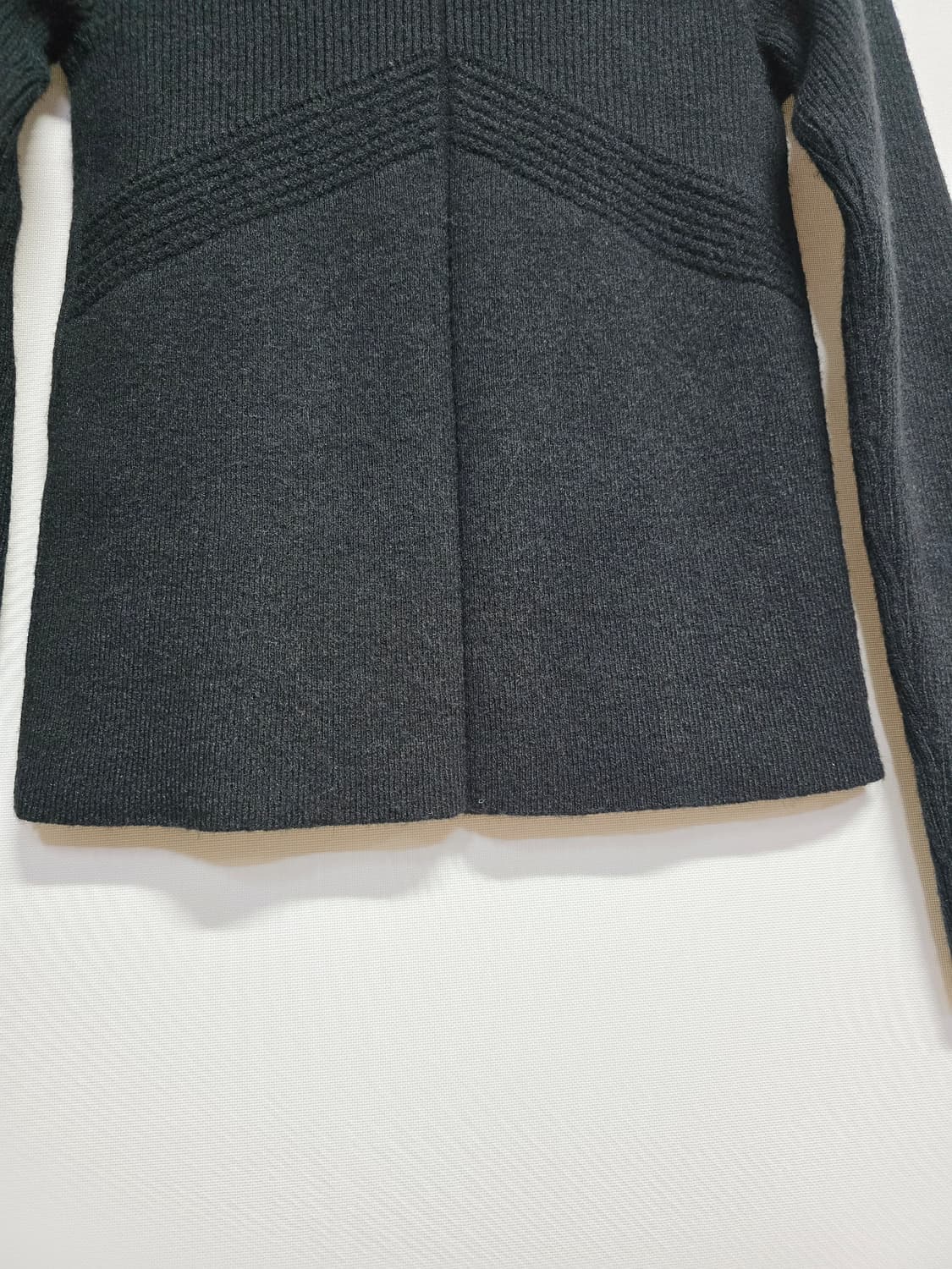 잇미샤 블랙 골지 반목 니트 66 상품이미지6