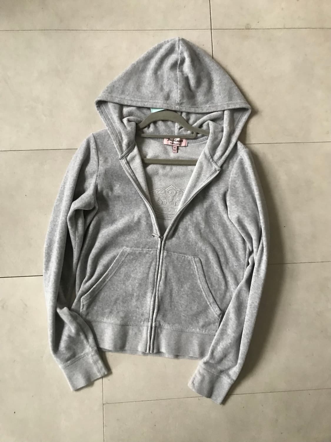 쥬씨꾸뛰르 그레이 벨벳 후드집업 상품이미지6