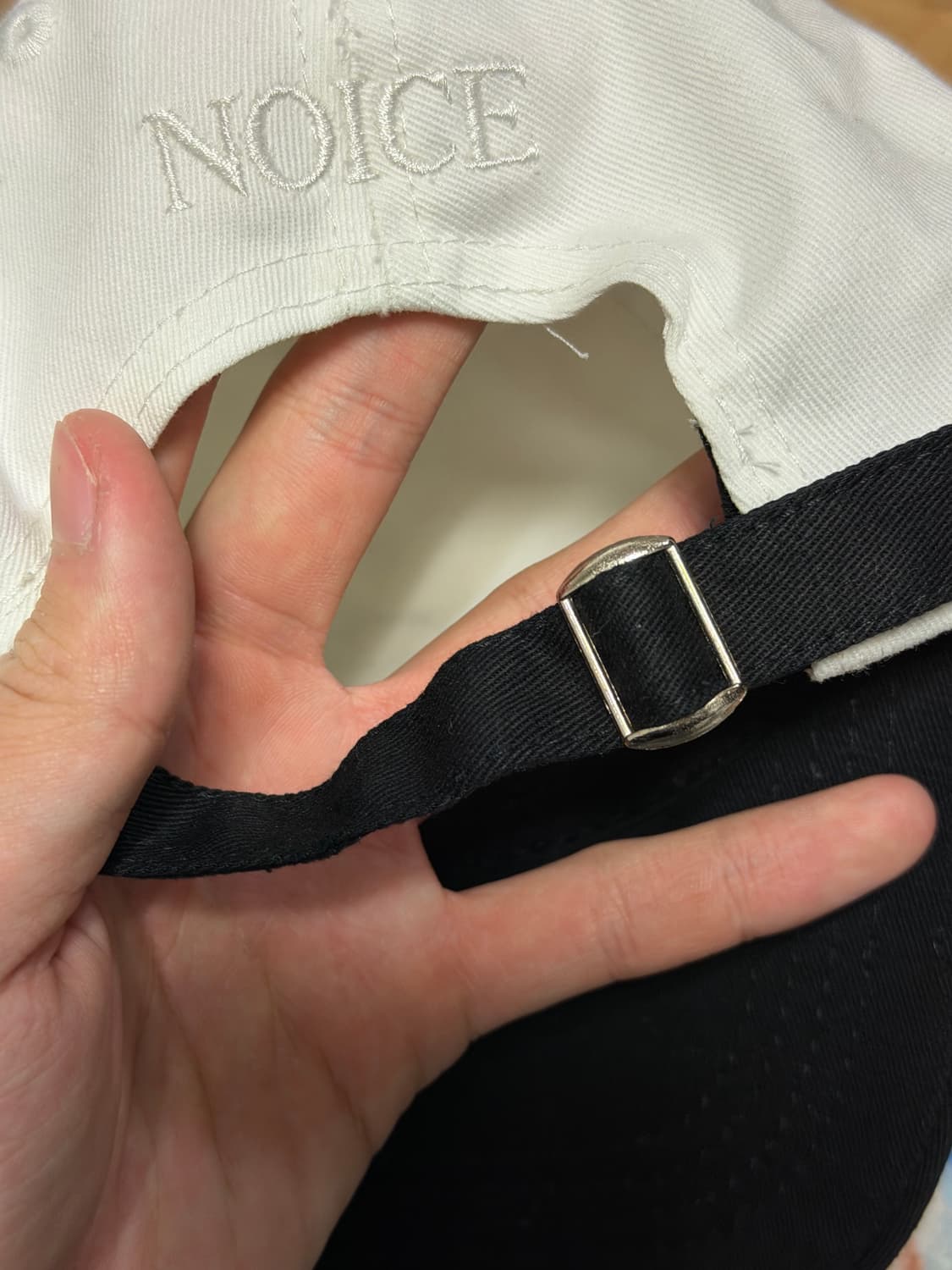 NOICE X 오아시스 볼캡 화이트 상품이미지2