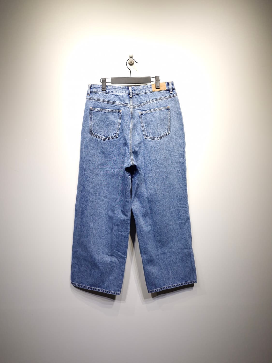 DRAGON BLUES 드래곤블루스 원턱 와이드핏 데님팬츠 상품이미지2