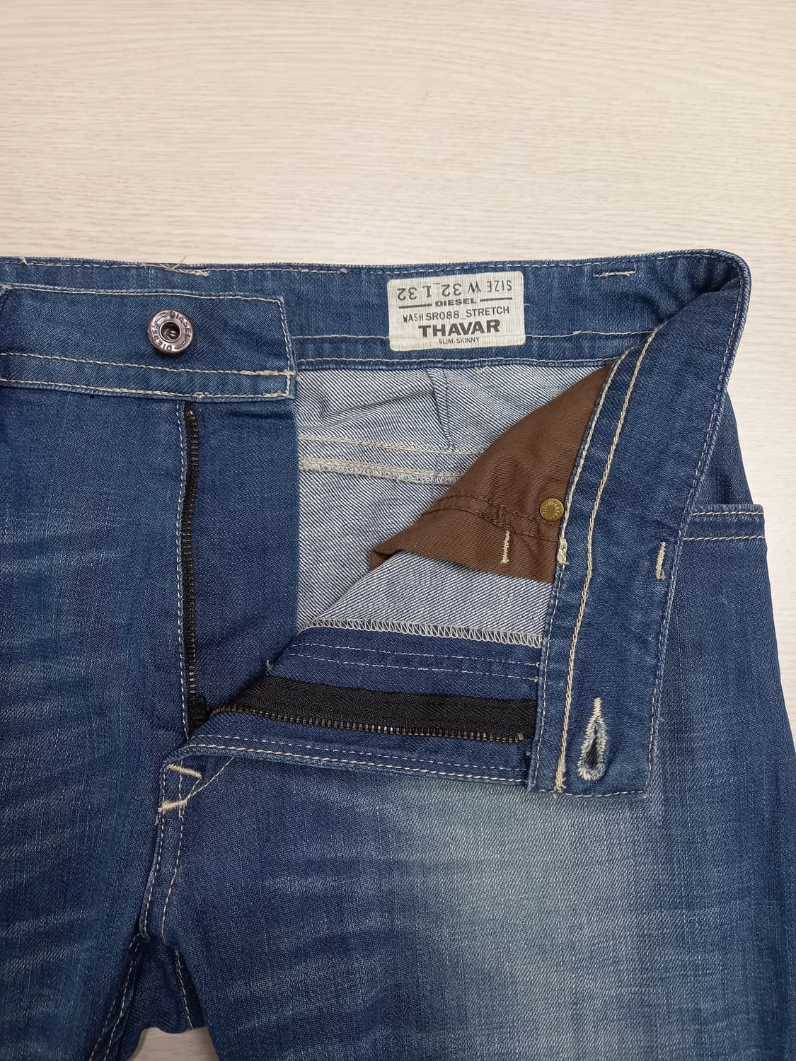 32 DIESEL 워싱 스판 슬림일자진 32-406 상품이미지7