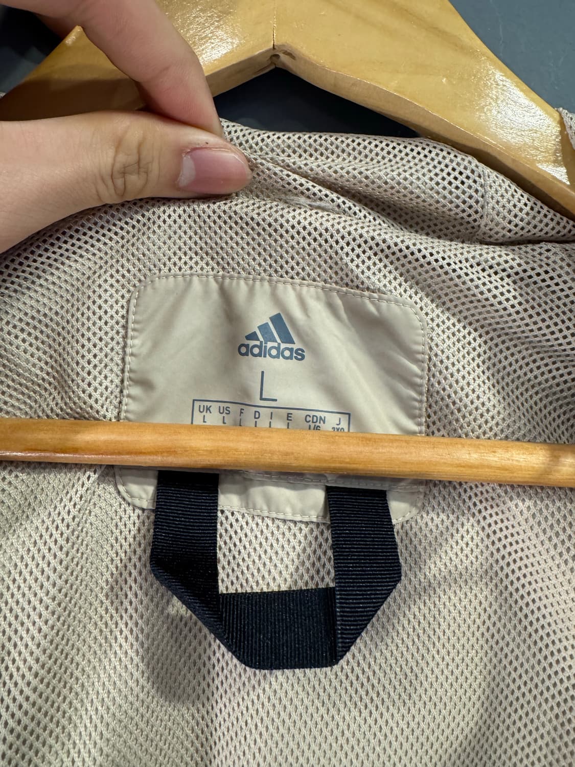 아디다스 바람막이  상품이미지3