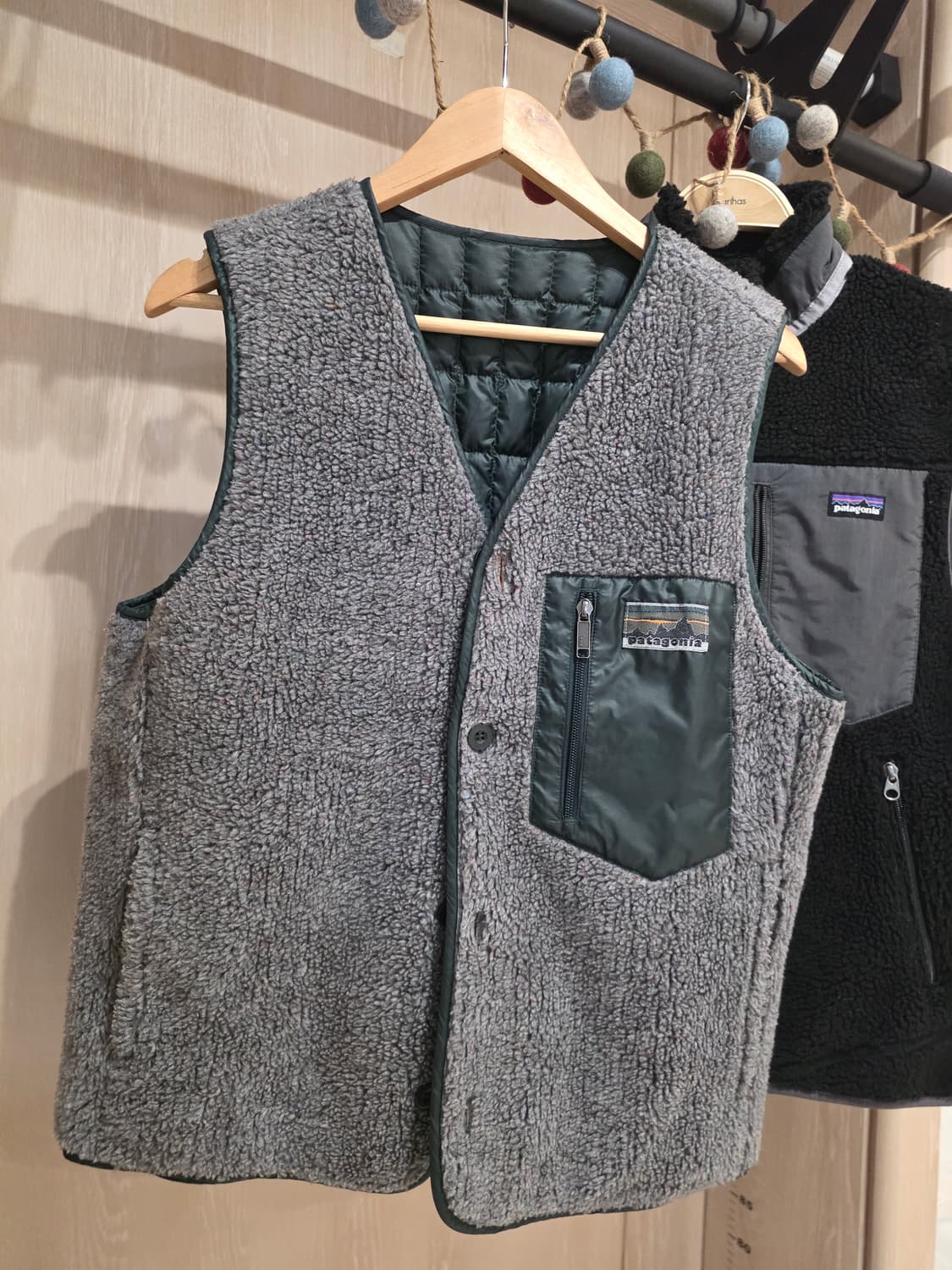 Patagonia Recollection reversible vest M 상품이미지1
