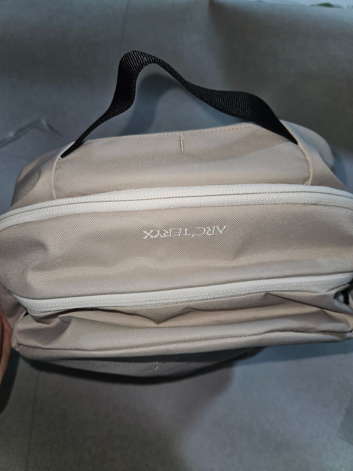 아크테릭스 맨티스 26 백팩 스모크 블러프 상품이미지10