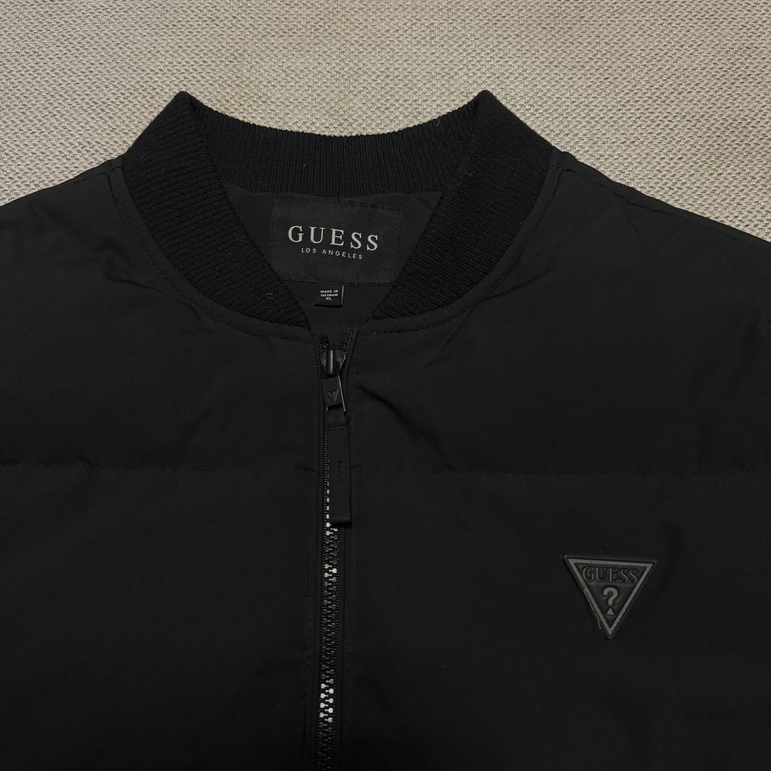 게스 덕다운 라운드 패딩 상품이미지2