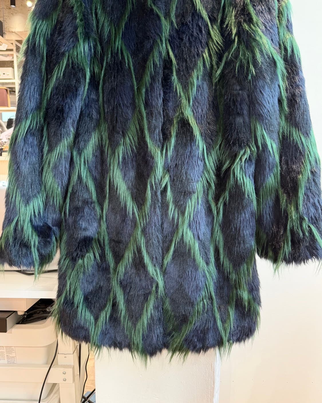 쟈딕 앤 볼테르 블루 그린 패턴 퍼 코트 상품이미지6