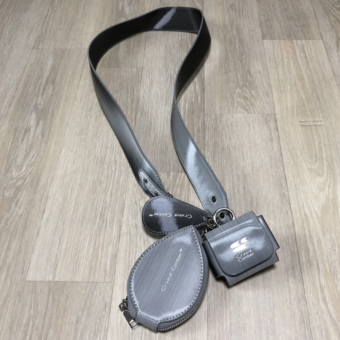 (ONE SIZE) 크라잉 센터 실버 멀티 바디 크로스 에어팟 케이스 상품이미지3