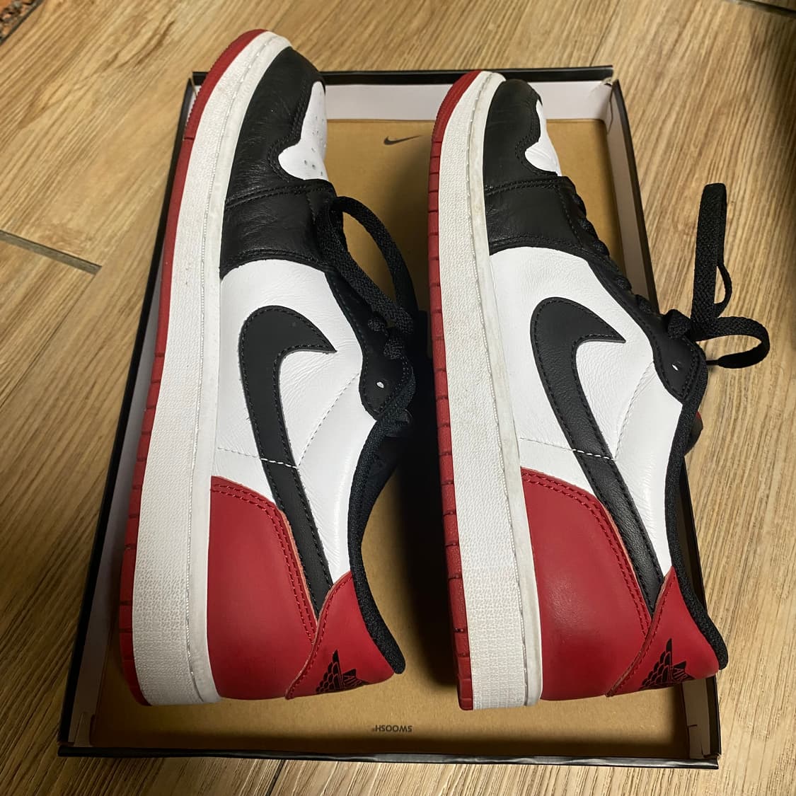 나이키 조던1 레트로 로우 블랙토 280 상품이미지3