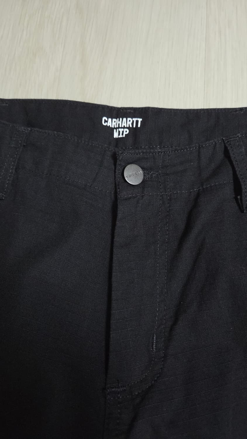 (착샷) 칼하트 wip 레귤러 카고 팬츠 블랙  상품이미지5