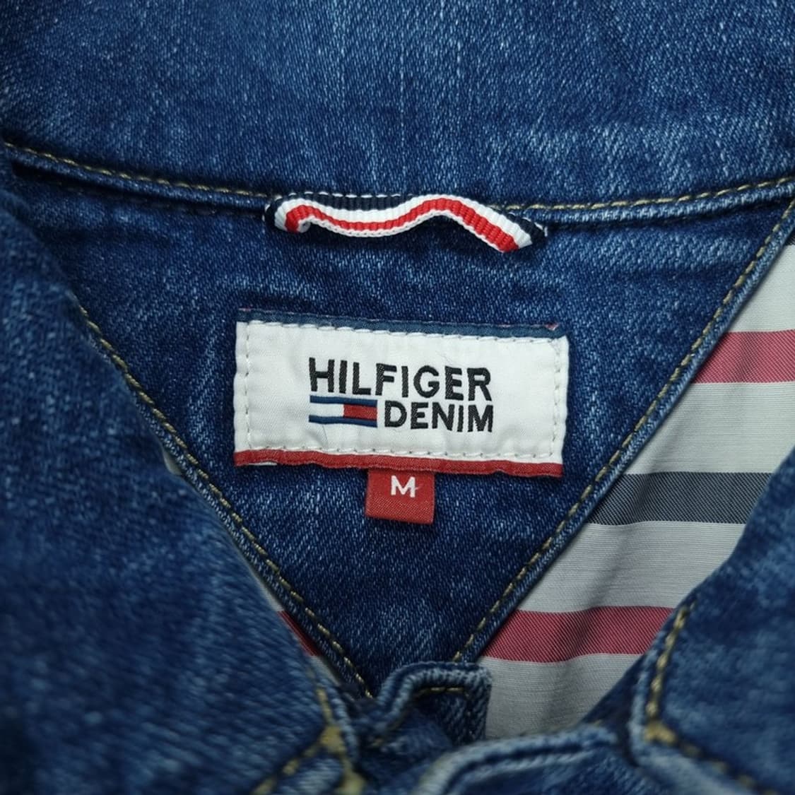 [타미힐피거] 빈티지 워시드 슬림핏 데님 자켓 M19149 상품이미지7