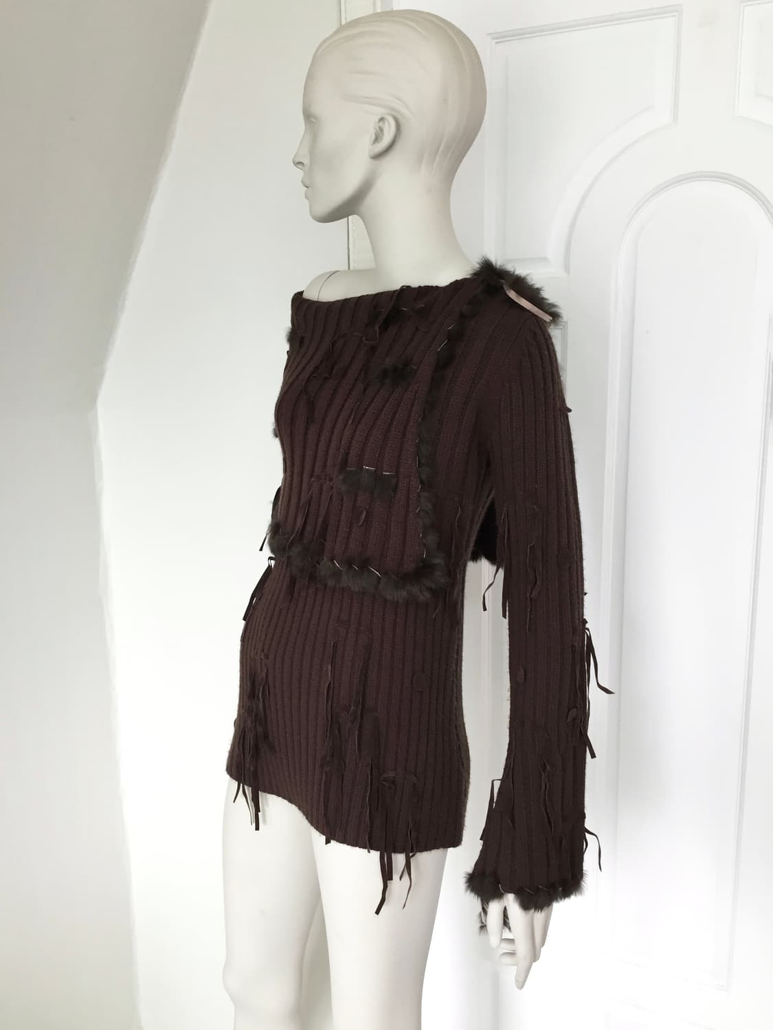 Morgan Fur-Trimmed Off-Shoulder Sweater 상품이미지3