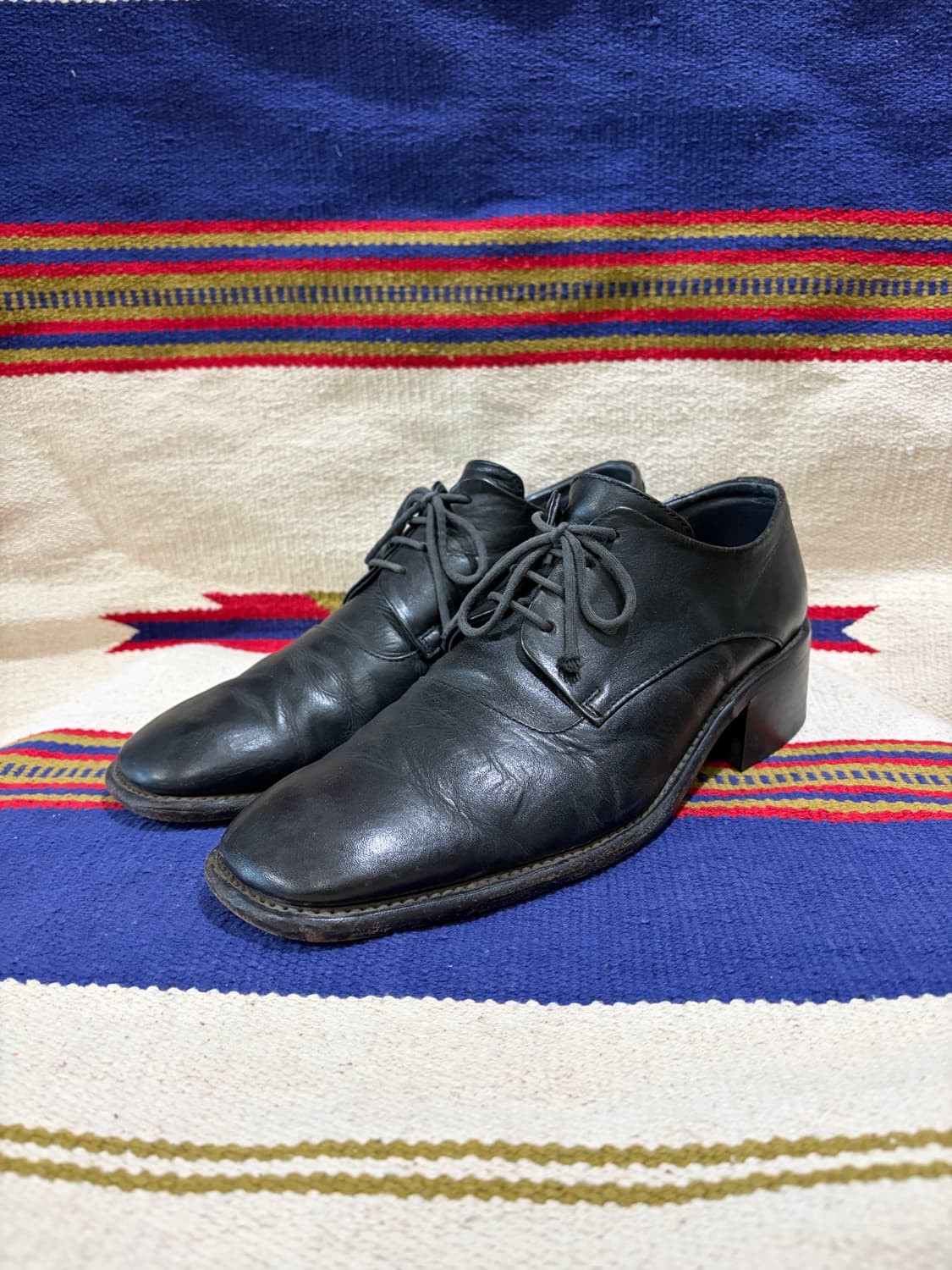 알프레도 바니스터 스퀘어 토 롱힐 더비 슈즈 상품이미지1