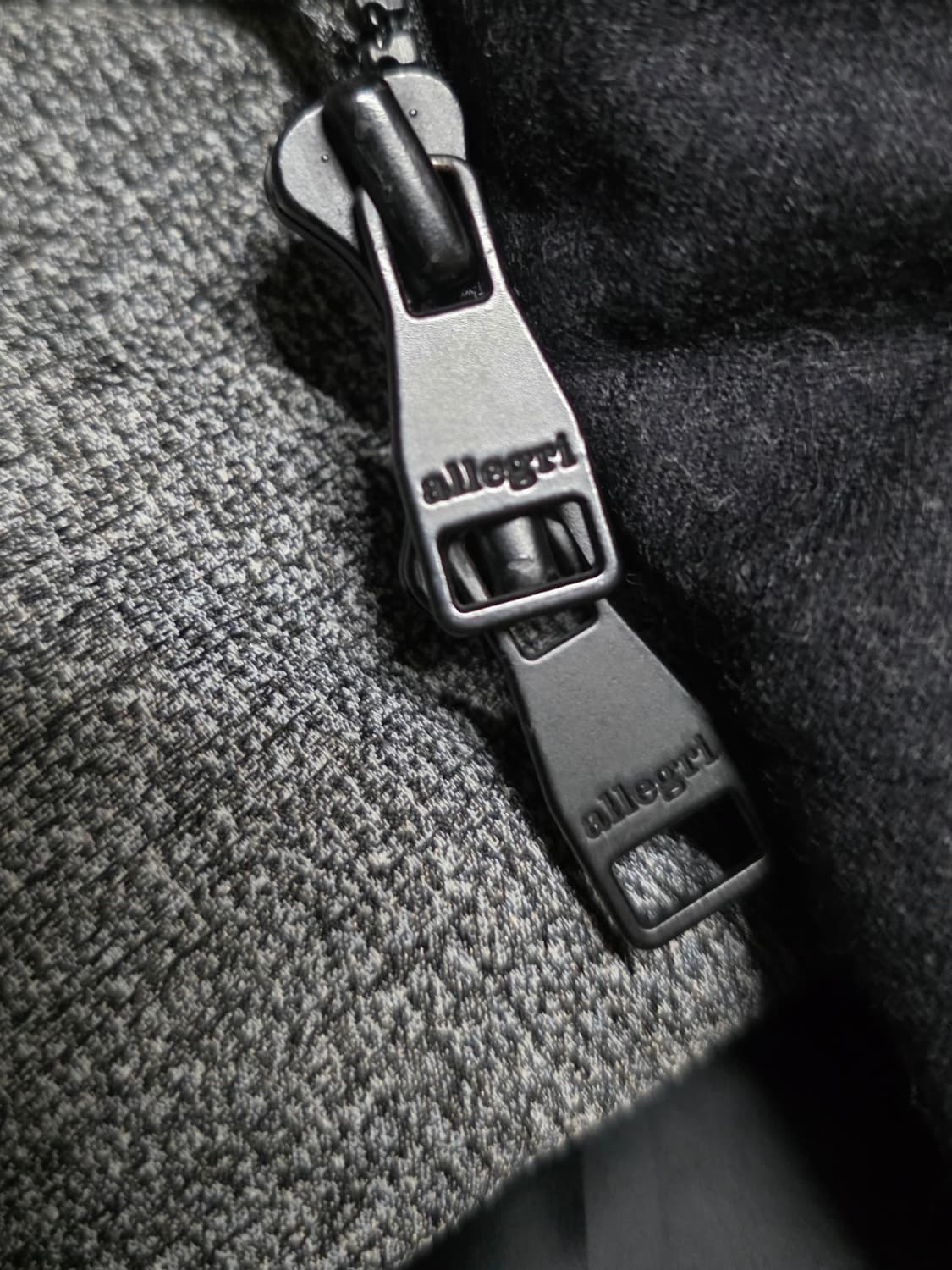 알레그리 시베리안 구스다운 패딩점퍼. 싸이즈 105.  남자 상품이미지8