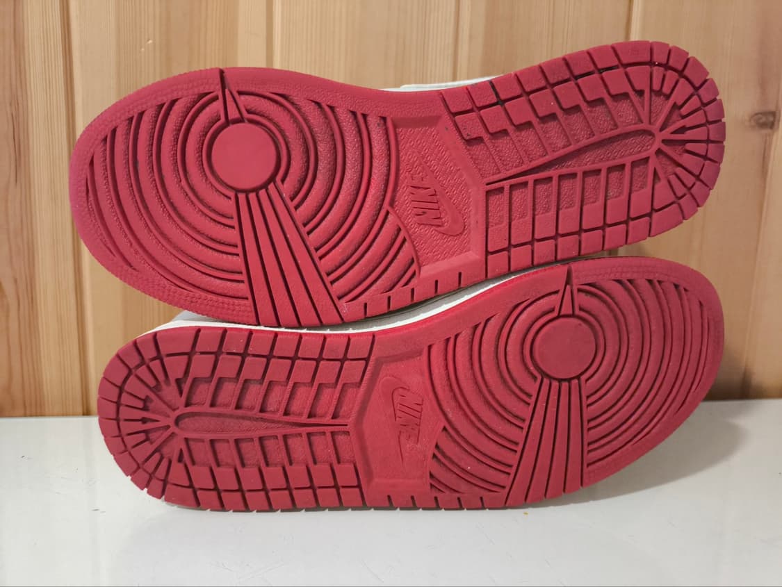260mm 조던1 레트로 미드 헤어 상품이미지9
