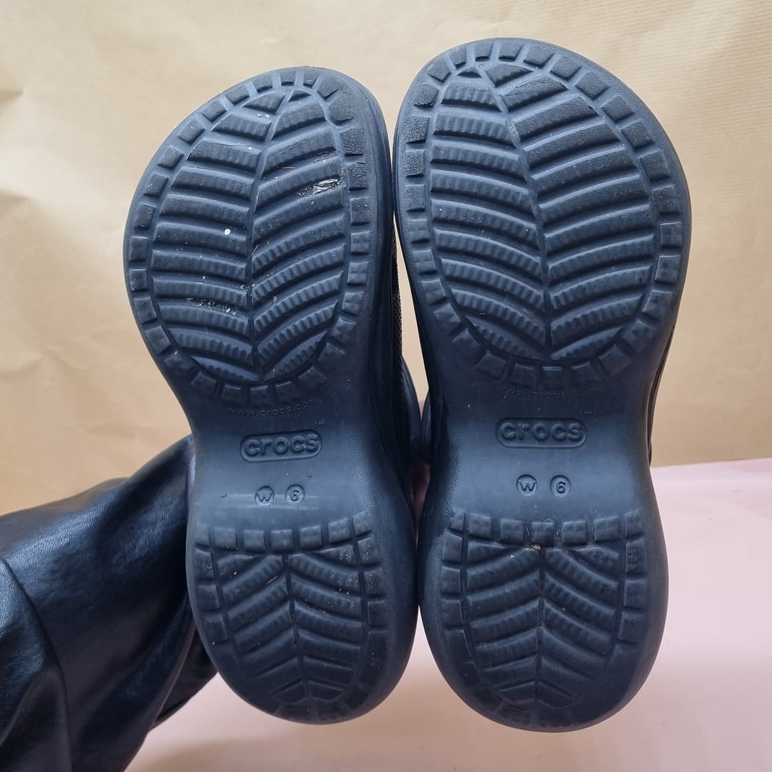 크록스 클래식 크러쉬 클로그230 상품이미지3