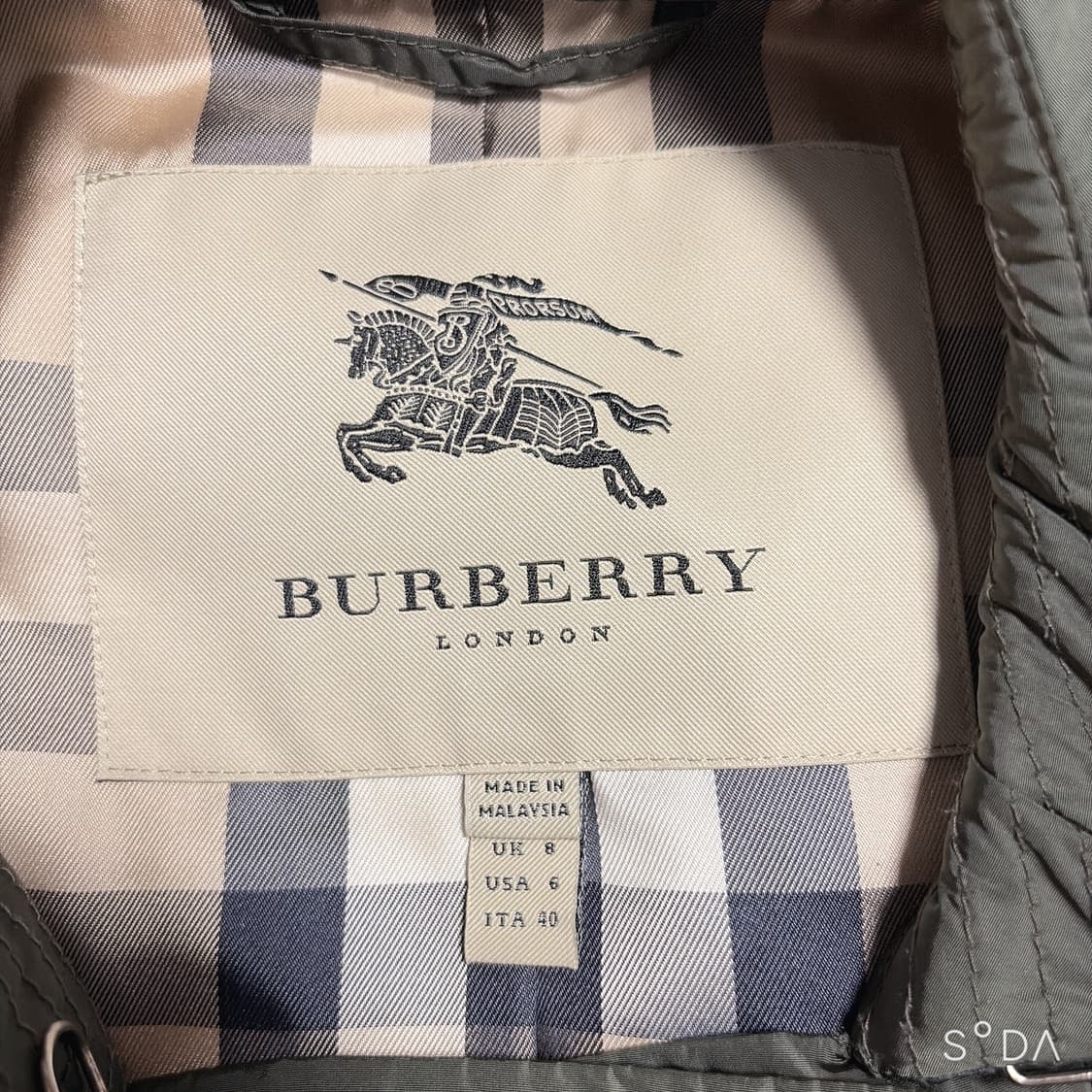 버버리 나일론 트렌치 더블 코트 카키 상품이미지4