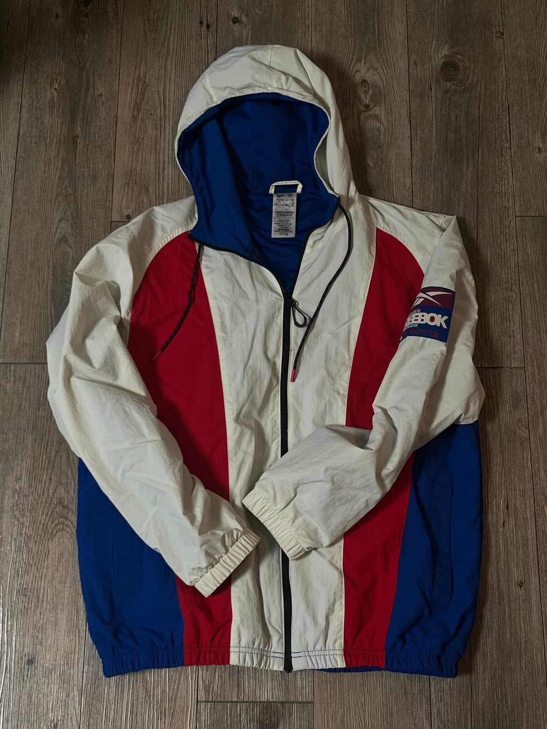 리복 바람막이(두꺼움) 상품이미지1