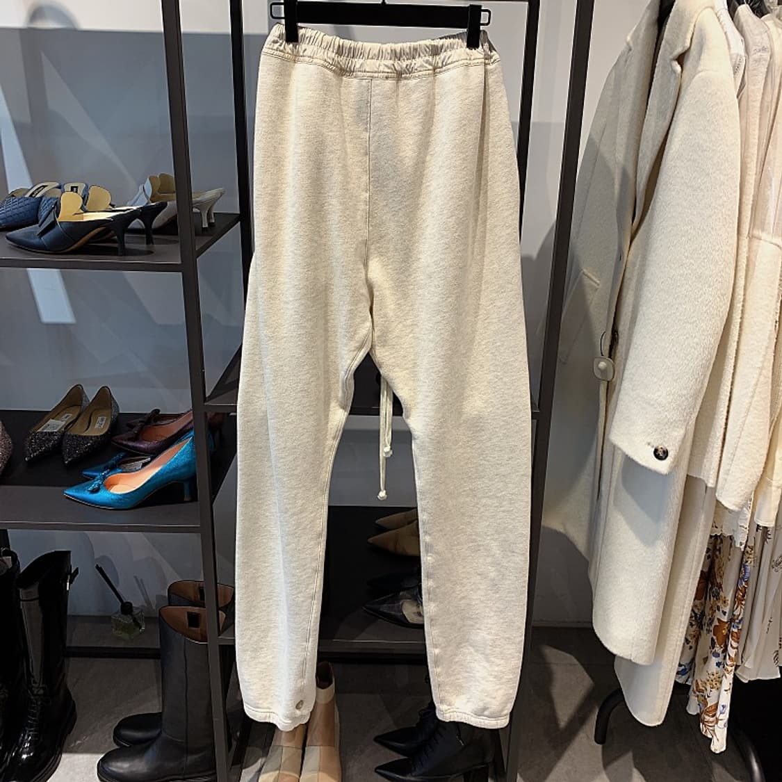 피어 오브 갓 남성 아이보리 조거팬츠 상품이미지4