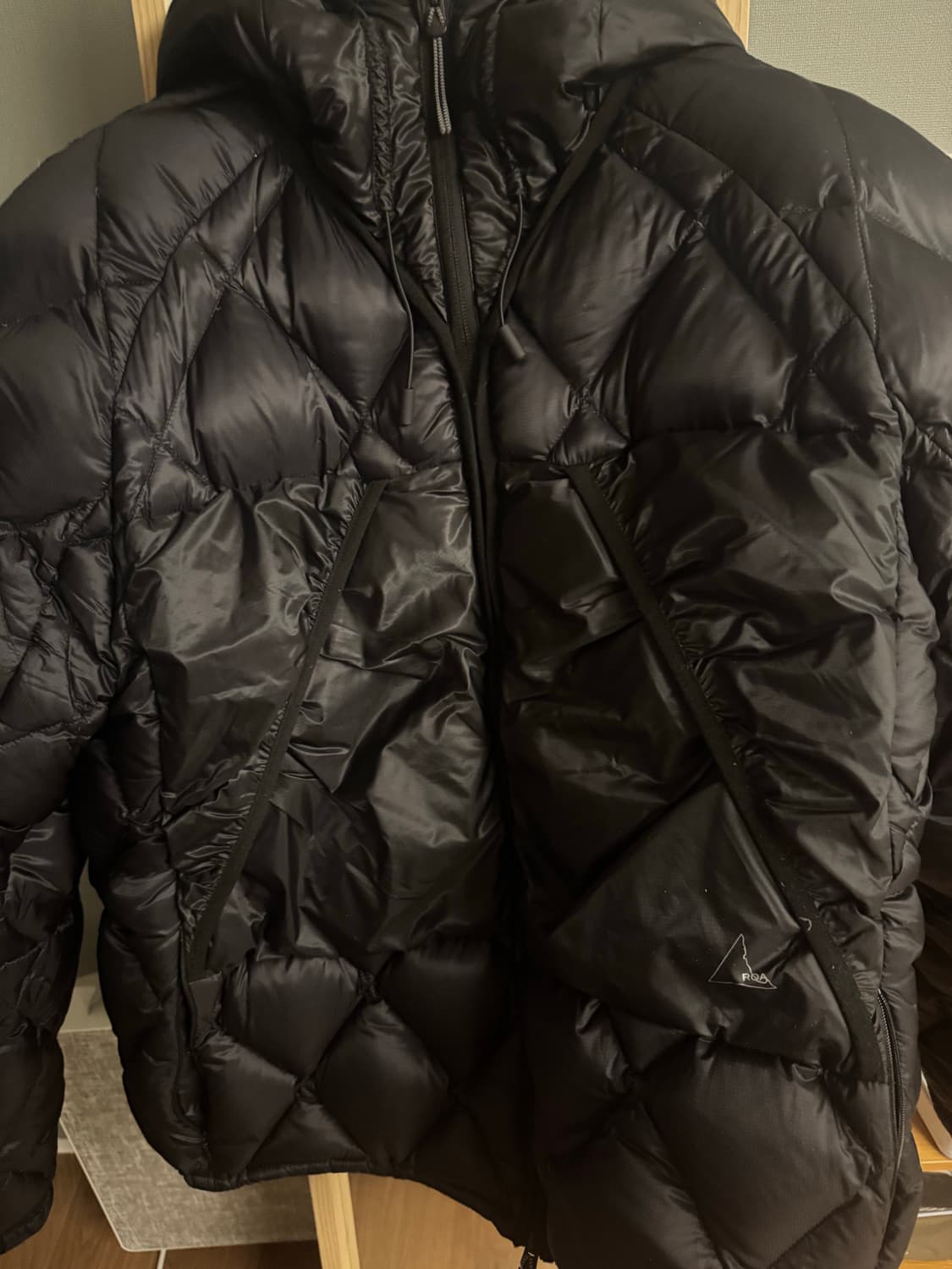 [L] ROA 라이트 다운 자켓 블랙 상품이미지3