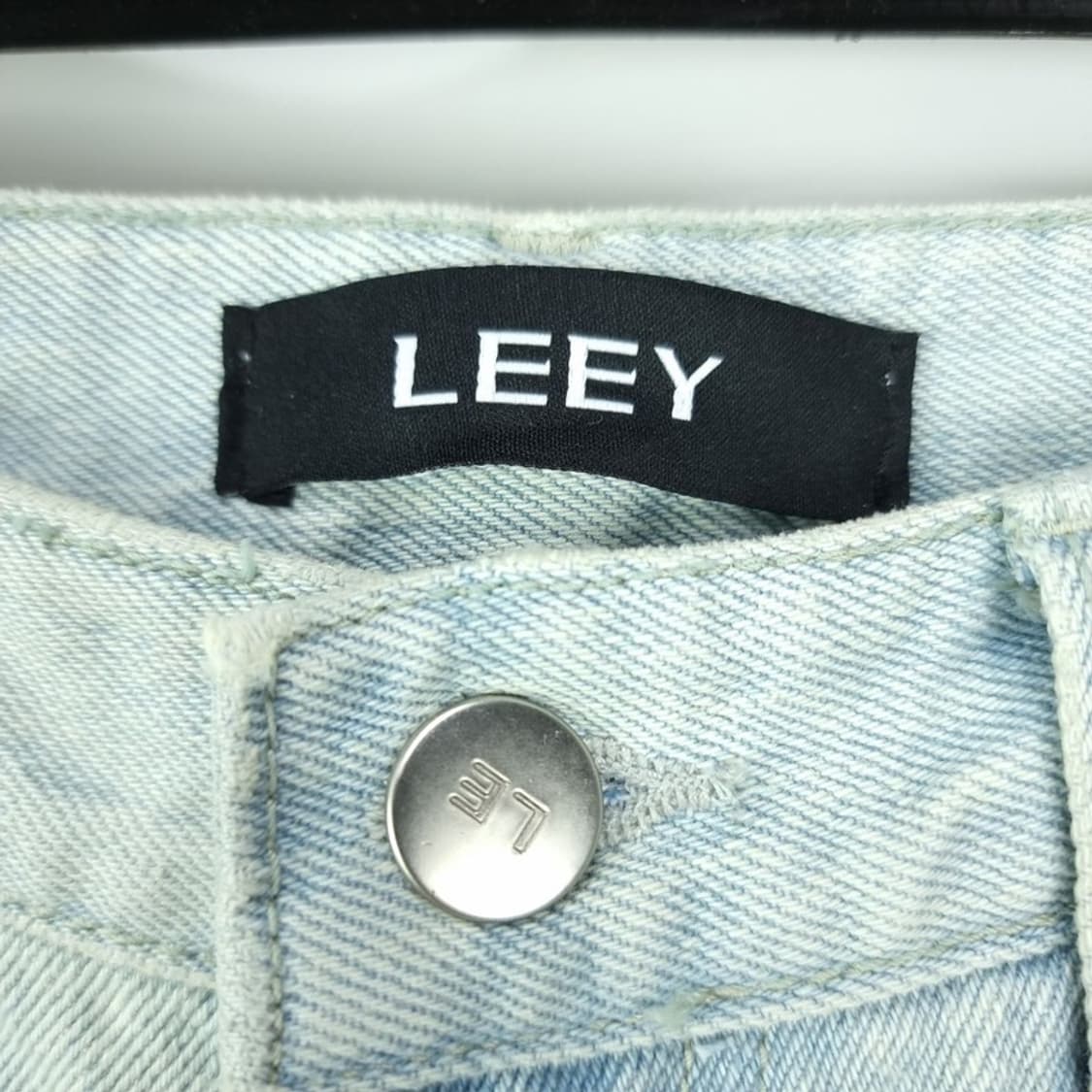 [LEEY YEEL] 아이스워싱 스터드 리벳 와이드 데님팬츠 M19763 상품이미지7