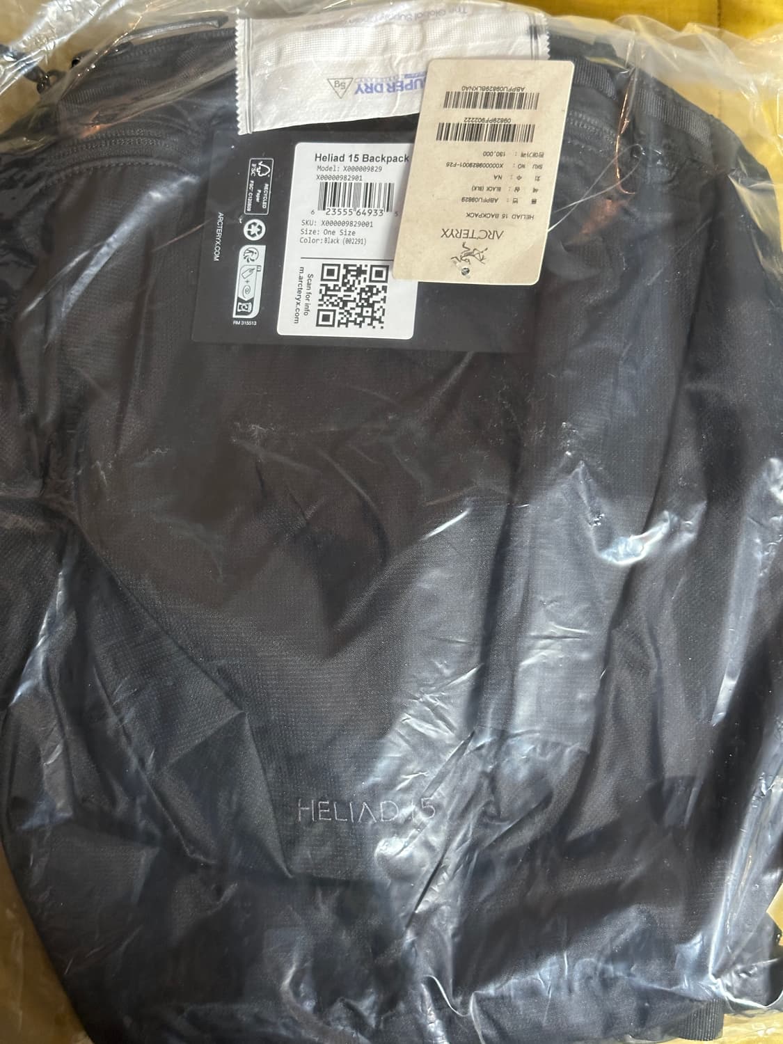 아크테릭스 헬리아드 15 백팩 블랙 미개봉 새제품 판매 상품이미지2
