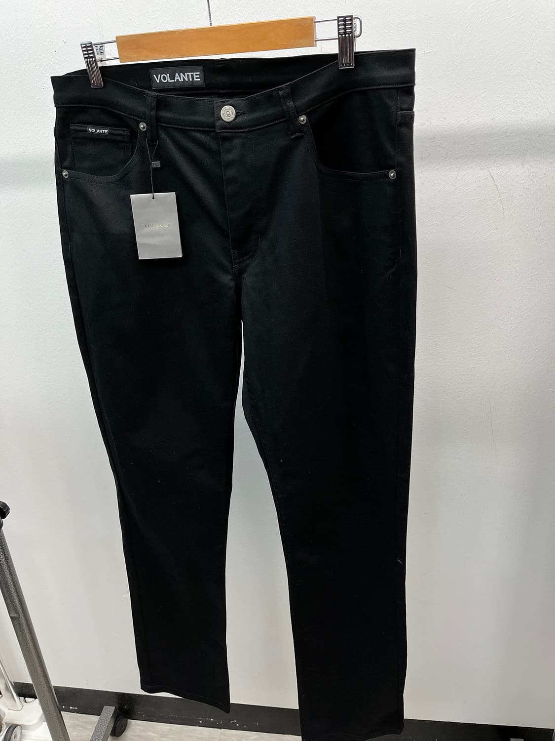 33) 볼란테 블랙진  상품이미지1