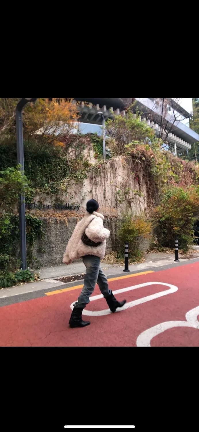 오솔 뽀글이 퍼 자켓 아이보리 상품이미지4