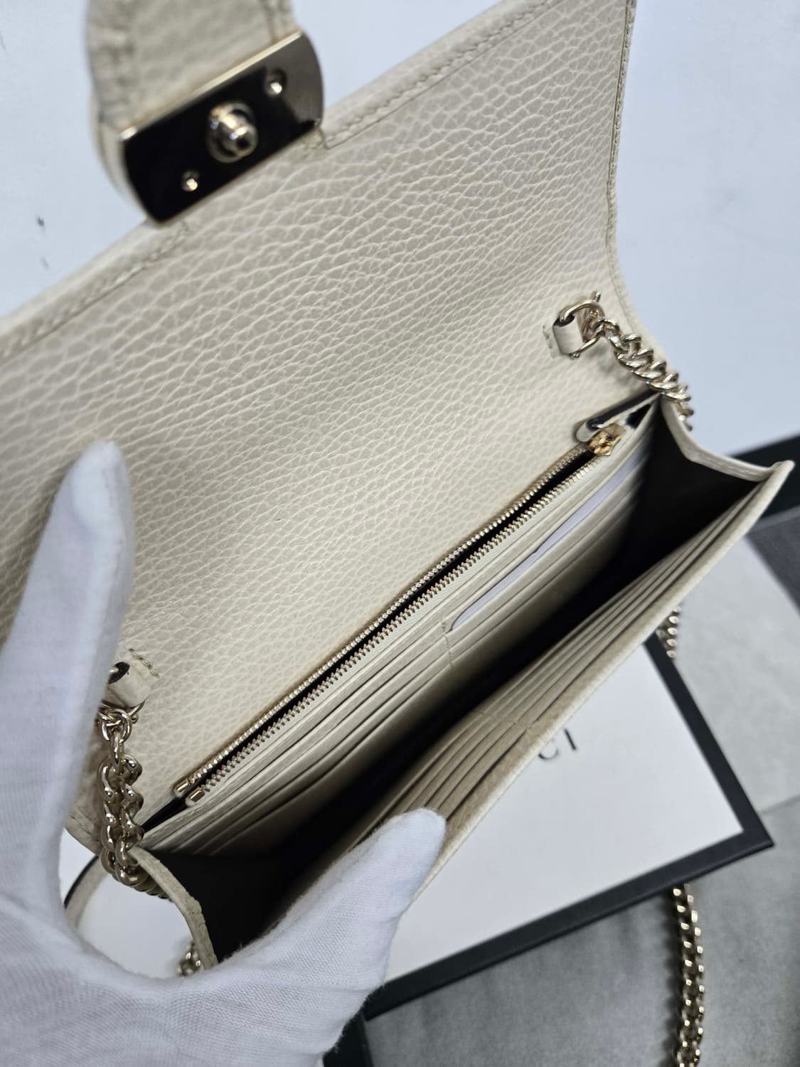 [보증서 정품] 구찌 인터로킹 숄더백 상품이미지4