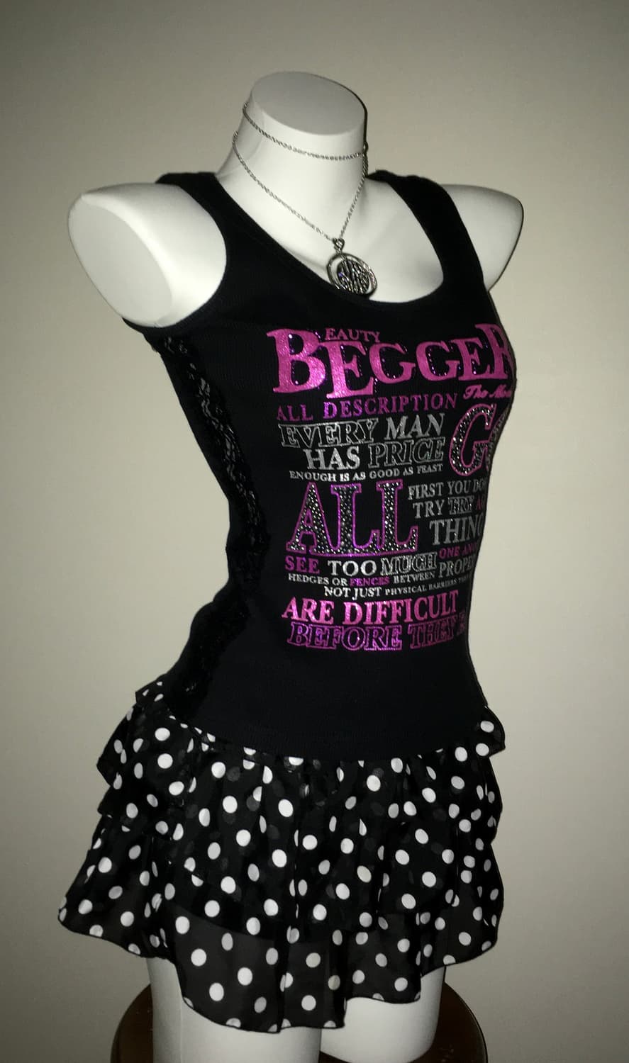 오네갸루 헤이세이 퍼플 글리터 큐빅 레터링 망사 하트 나시 탑 상품이미지2