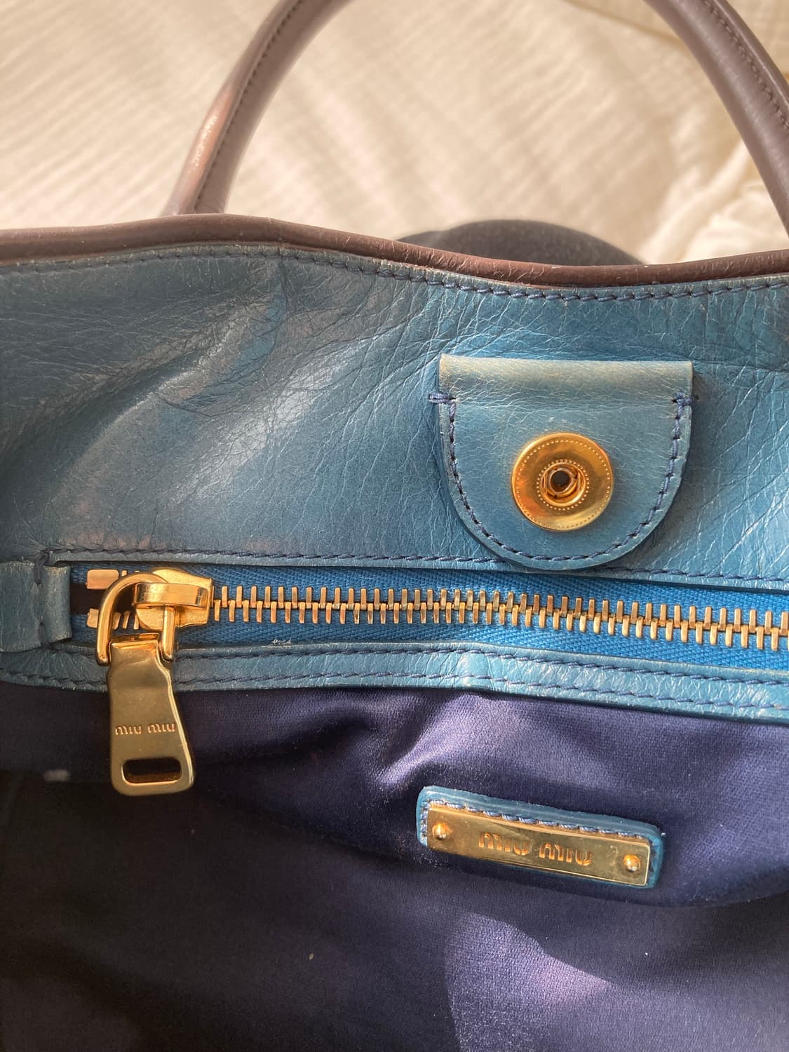 미우미우 핸드백 상품이미지3