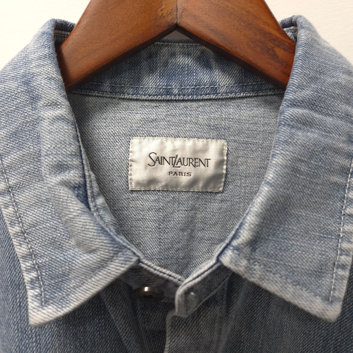 입생로랑 자수 로고 데님 청 셔츠 상품이미지4